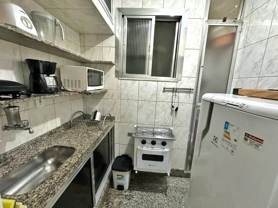 Hius 205 -300 Metros Da Apartamento *