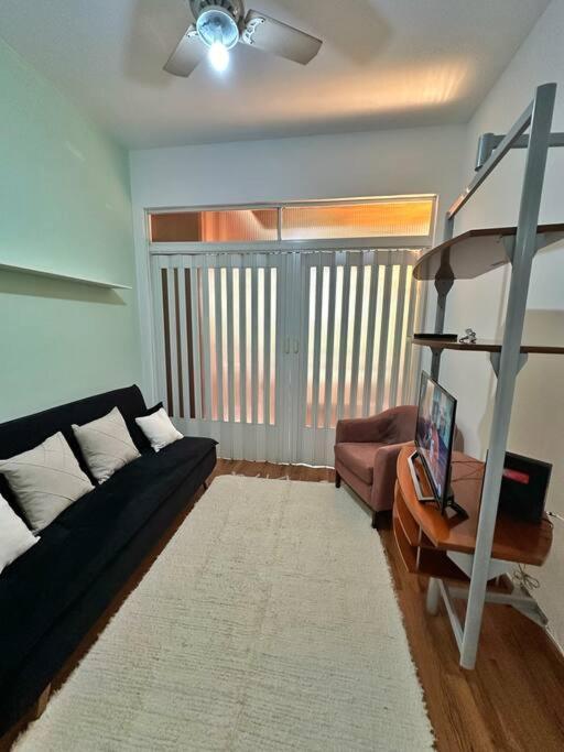 Hius 205 -300 Metros Da Apartamento